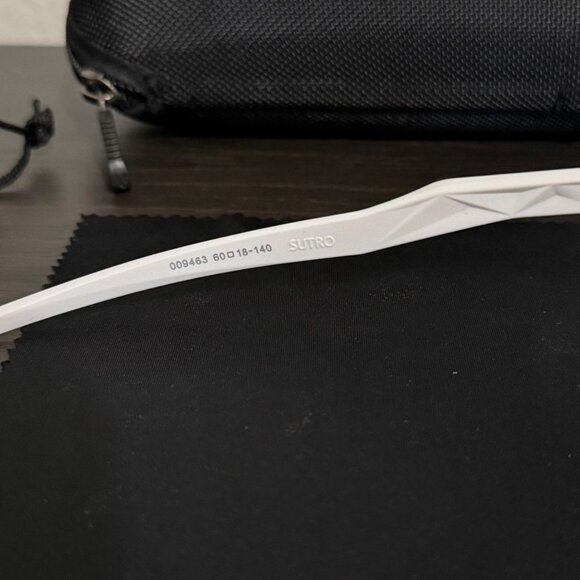 OO9463 Oakley SUTRO LITE White Matte Frame - Picture 5 of 8